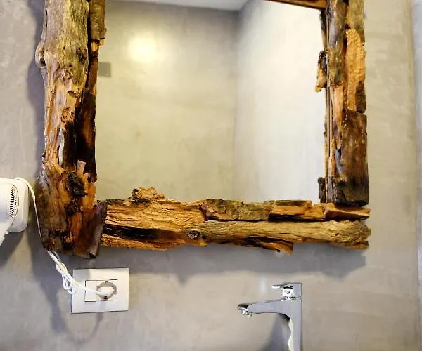 Ξενοδοχείο Anhel 4*